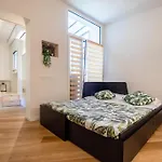 Tiny Gallery Verona-Boutique B&B