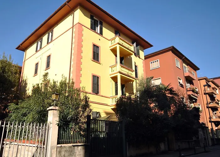 B&B Grand Lori