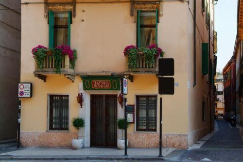 Al Castello Verona