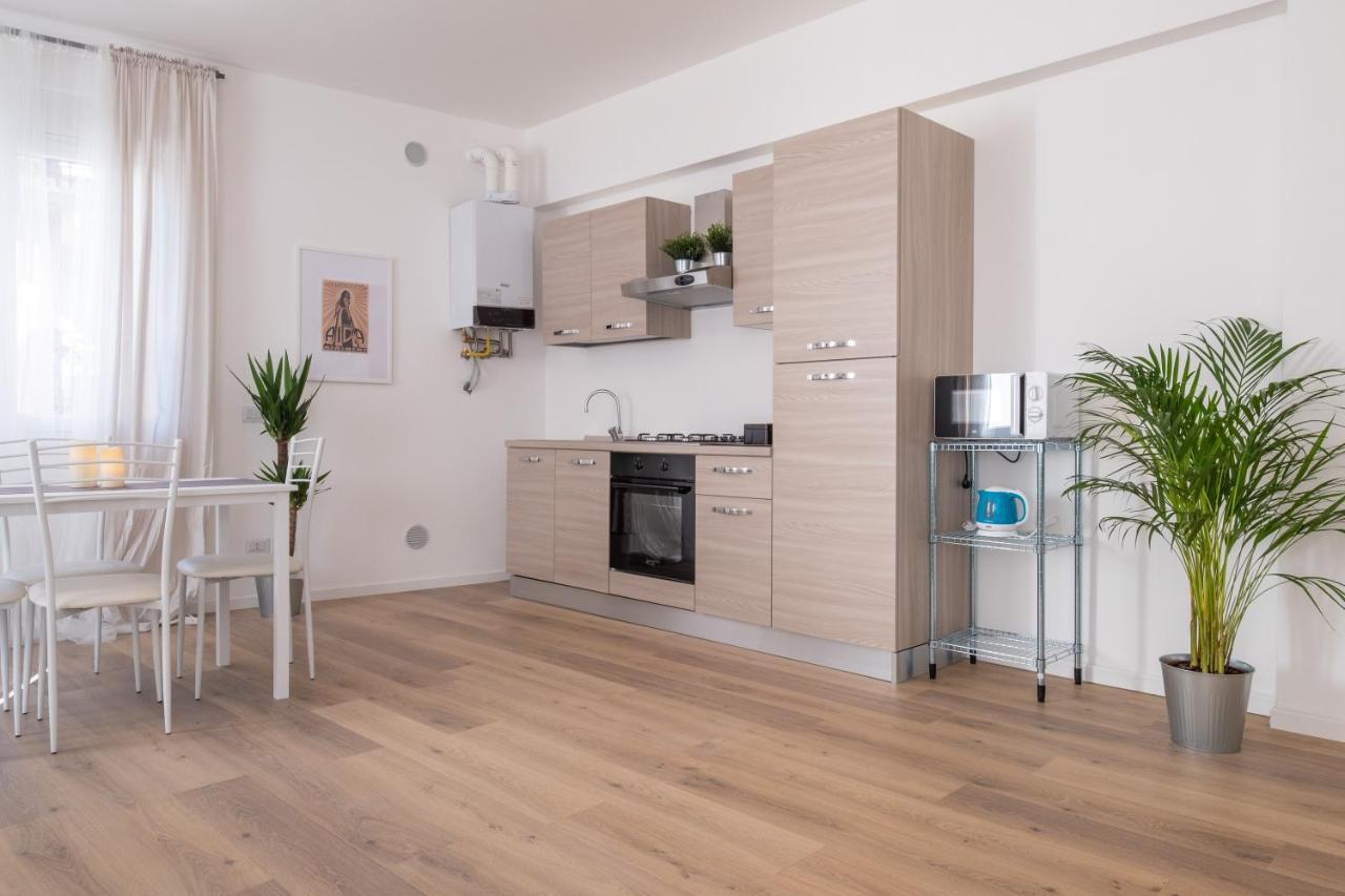 Opera & Expo Apartment
