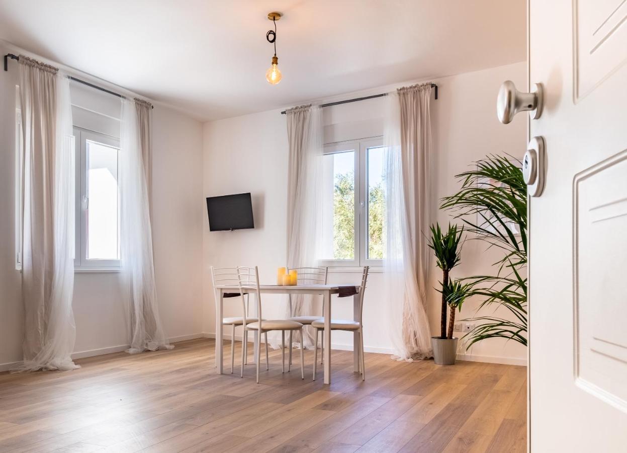 Opera & Expo Apartment *