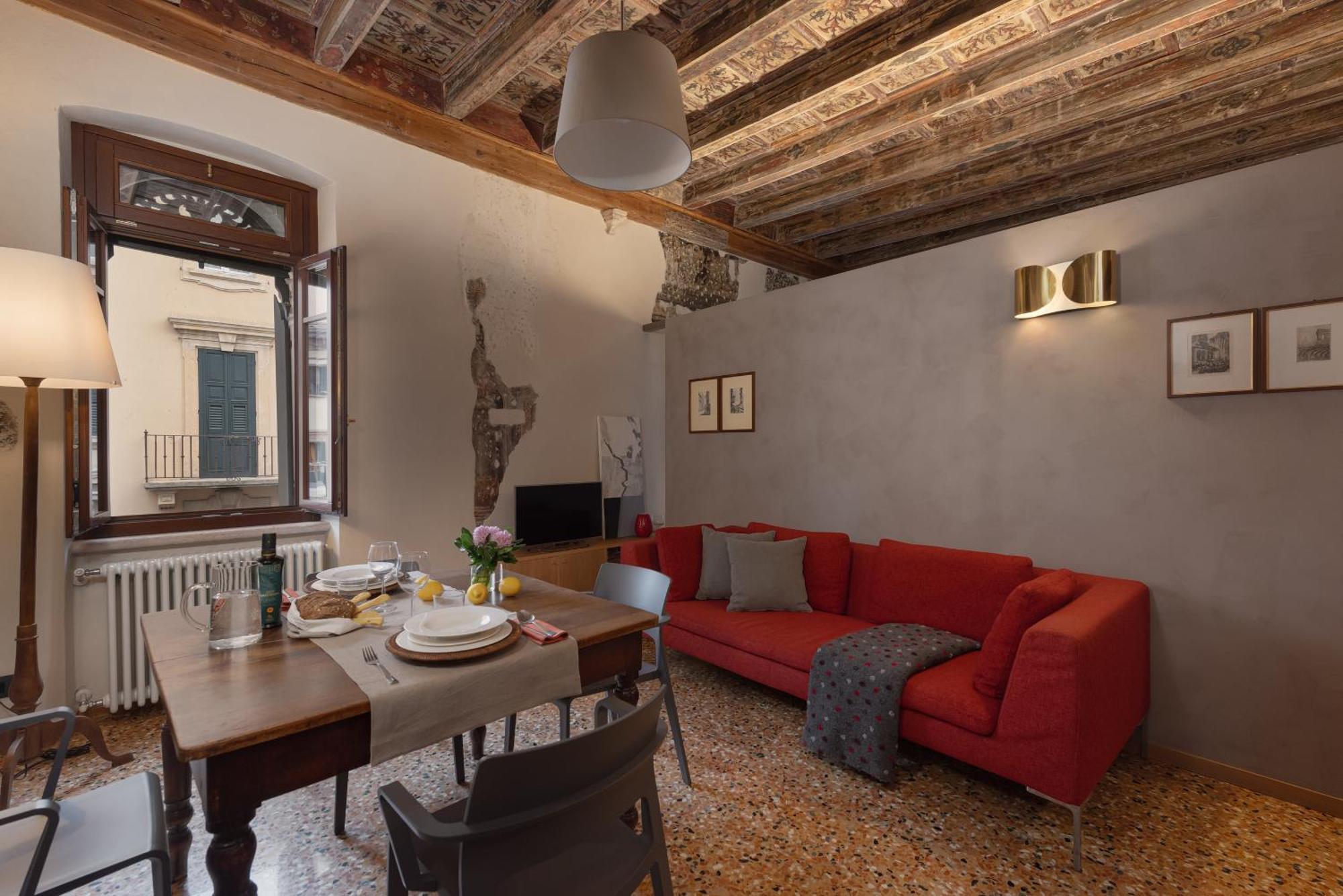 Residenza Roccamaggiore * Verona
