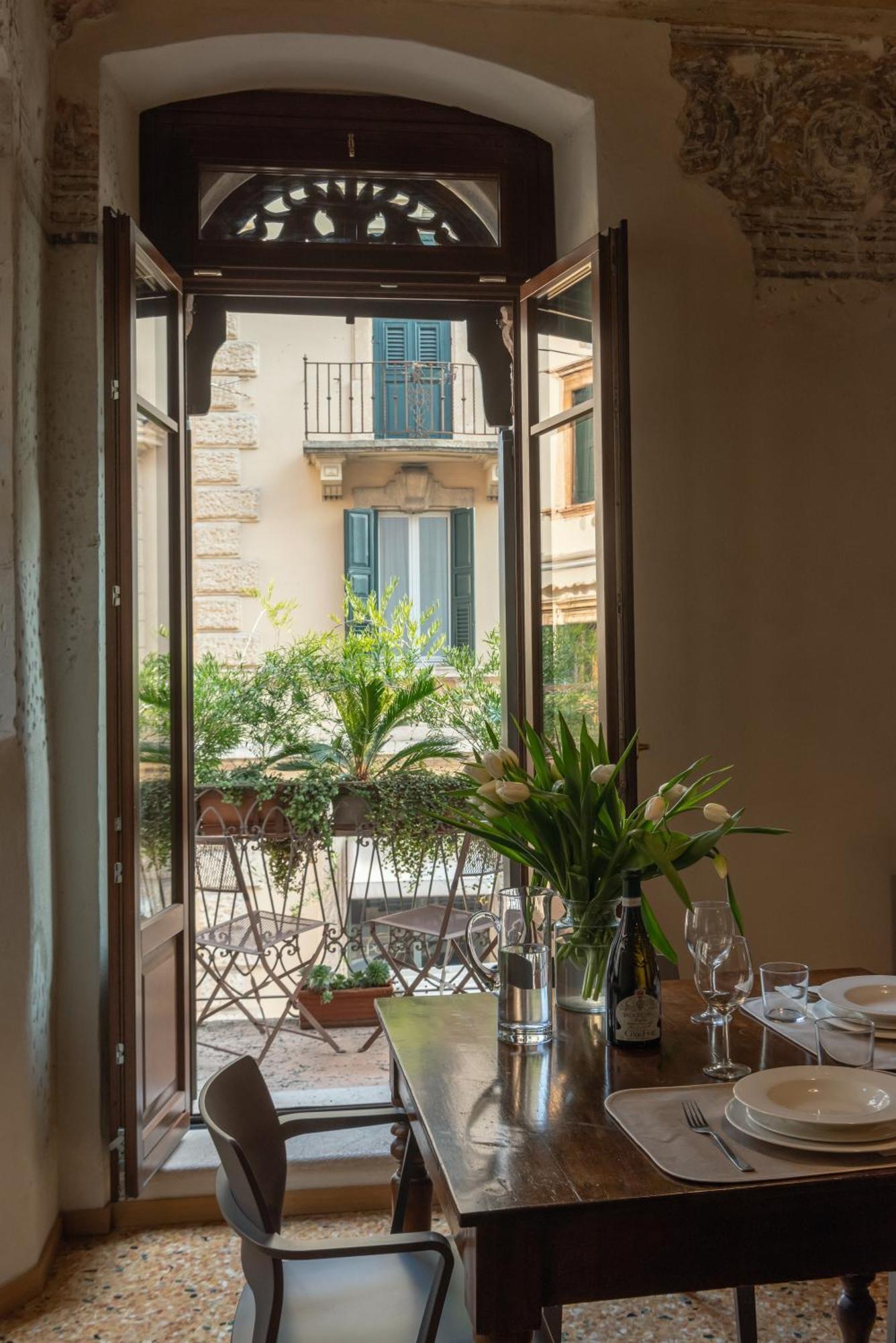 Residenza Roccamaggiore * Verona