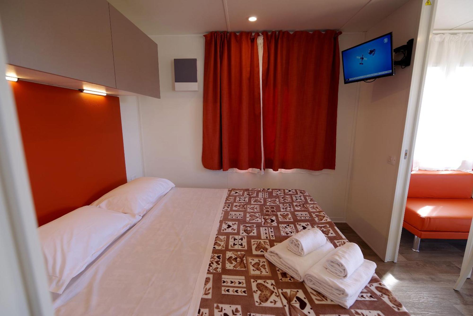 Village Camping 3*