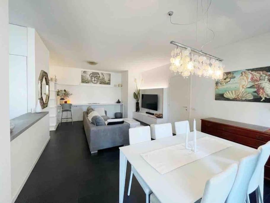 Huoneisto Elegant Relax Near Veron Center Fair Garda *