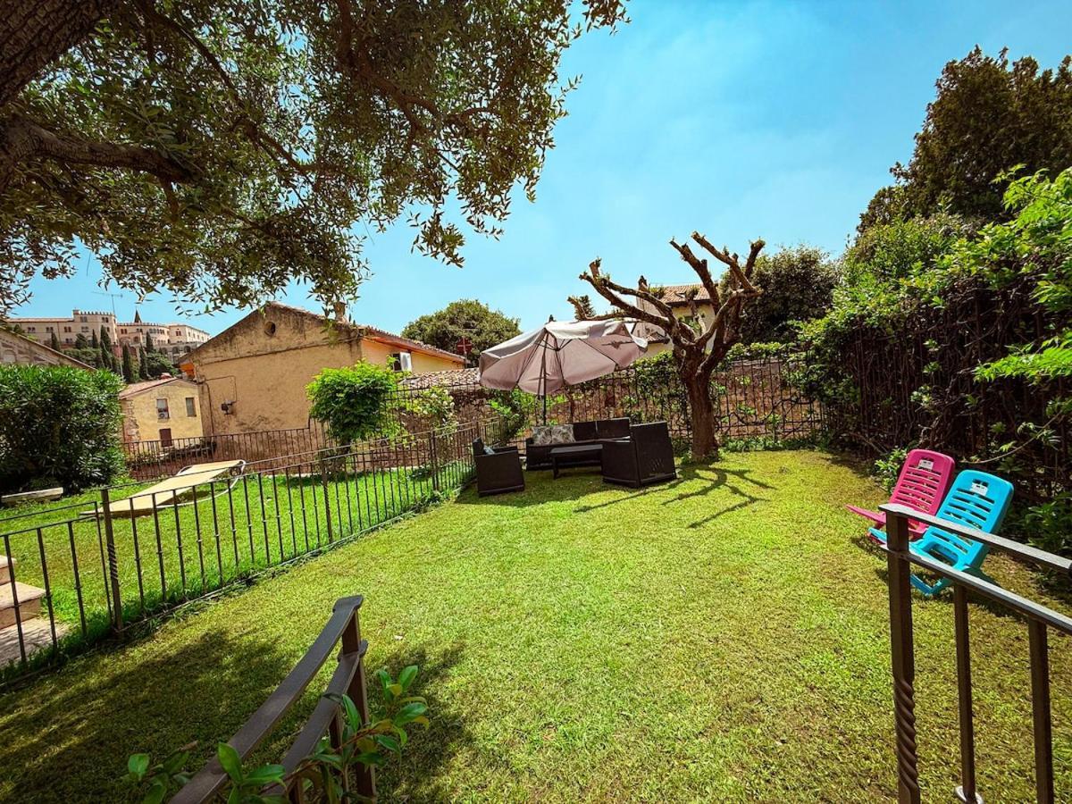 At Ponte Pietra With Garden And Parking Appartamento Verona