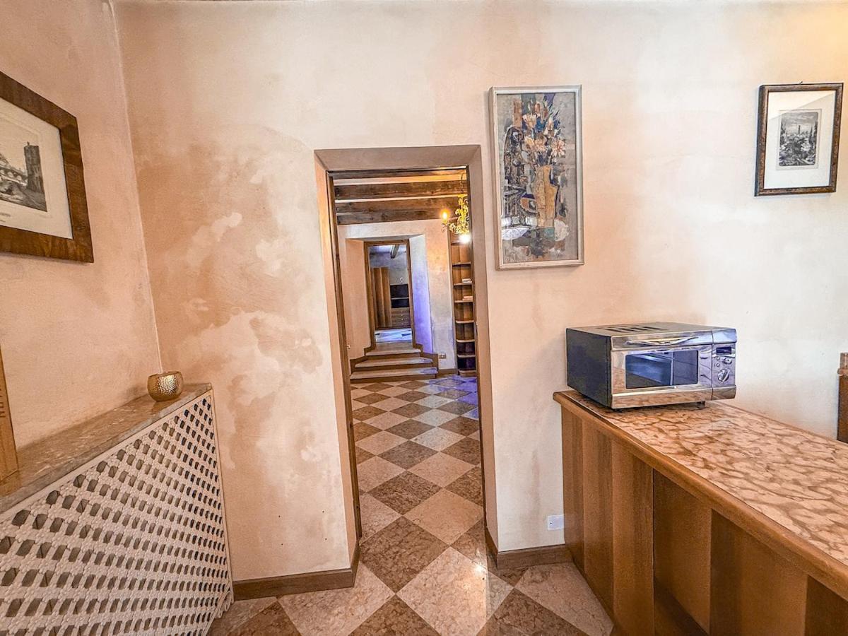Appartamento At Ponte Pietra With Garden And Parking *