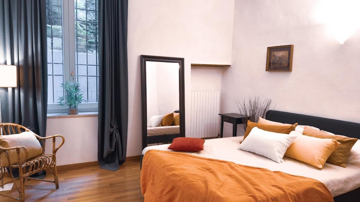 Apartment At Theater Free Parking