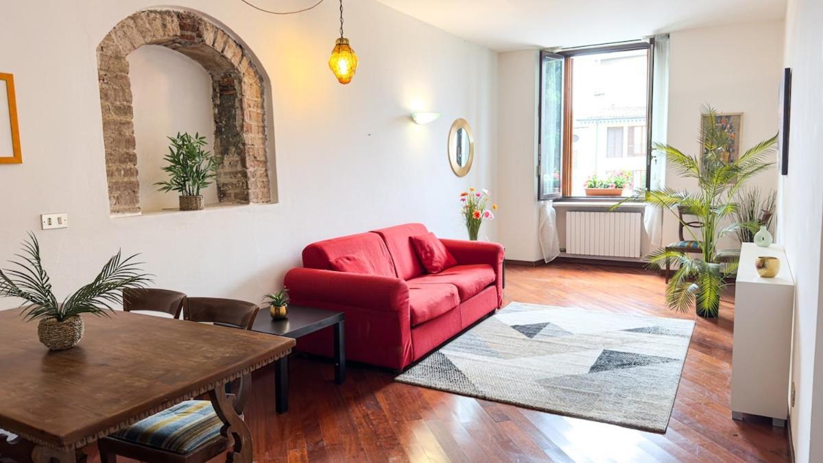 At Theater Free Parking Apartment Verona