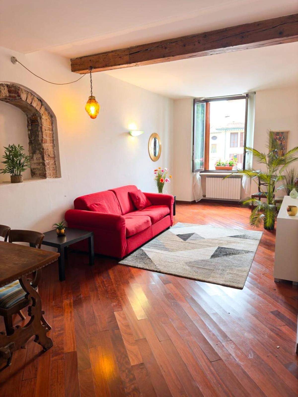 Apartment At Theater Free Parking *