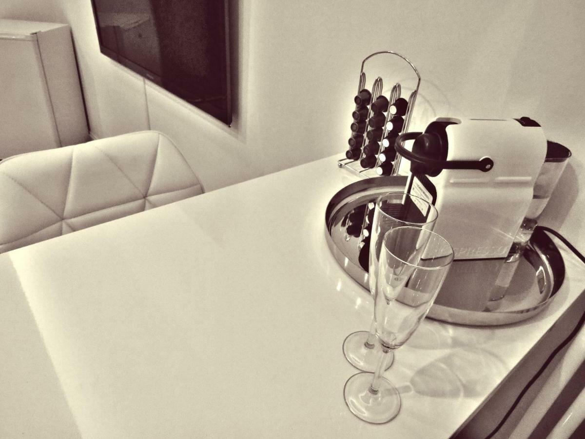Diamond Apartment *