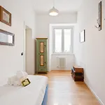 San Vitale Elegant Flat