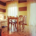 La Casetta Di Lina Rooms And Apartments