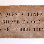 Di Punto In Bianco Home
