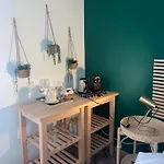 Mahamo Suites