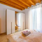 Palace Home Mazzini Verona Center