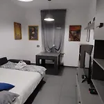Urban Chic Apartament