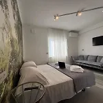 B&B Relax Rooms - Villa Segala 5A