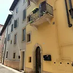Duomodeluxe Relais