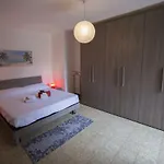 Alice\'S Apartment