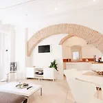 Le Nuove Cadreghe Apartments