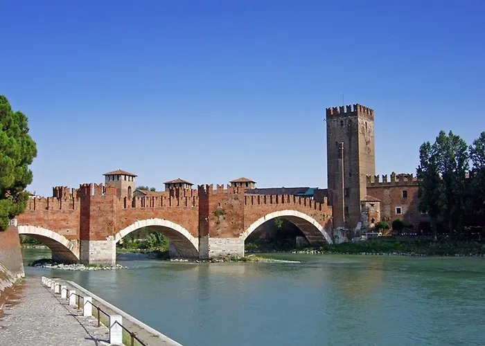 Veronainflat - Castle View