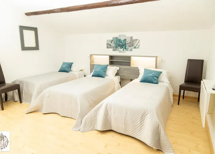 Alexandra\'S House