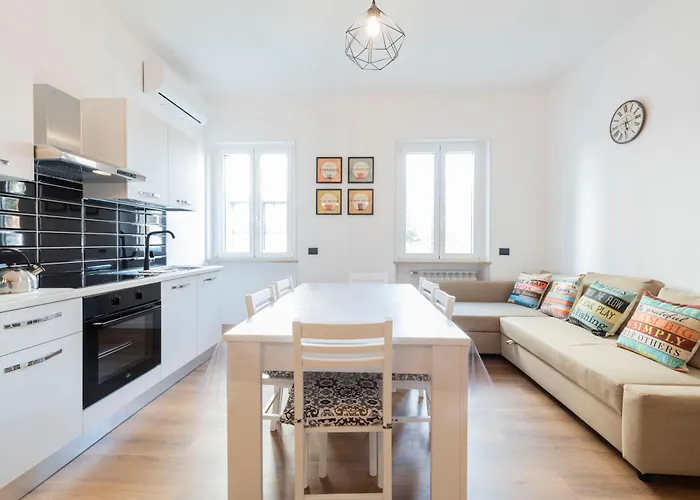 Cicero Guest House