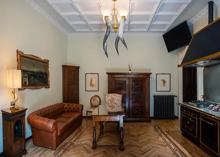 Regal House Verona Borghese