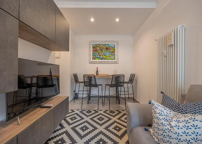 Modern Apartment With Terrace