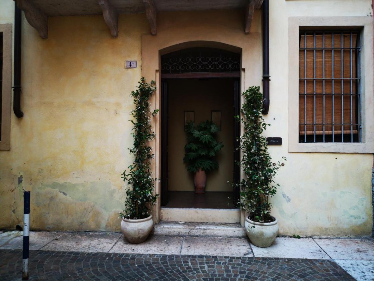 Apartment Il Garbo And Verona