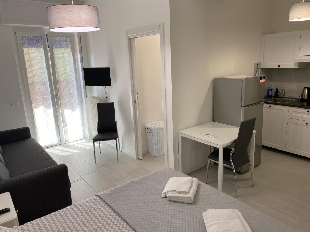 Stadio 1 - Monolocali Con Bagno Privato *