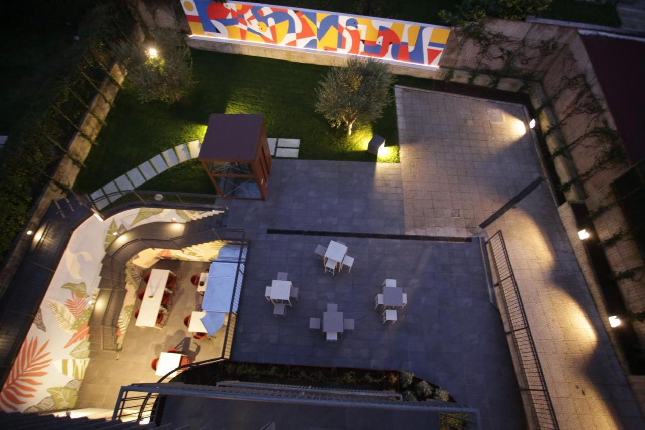 Stravagante & Hostel
