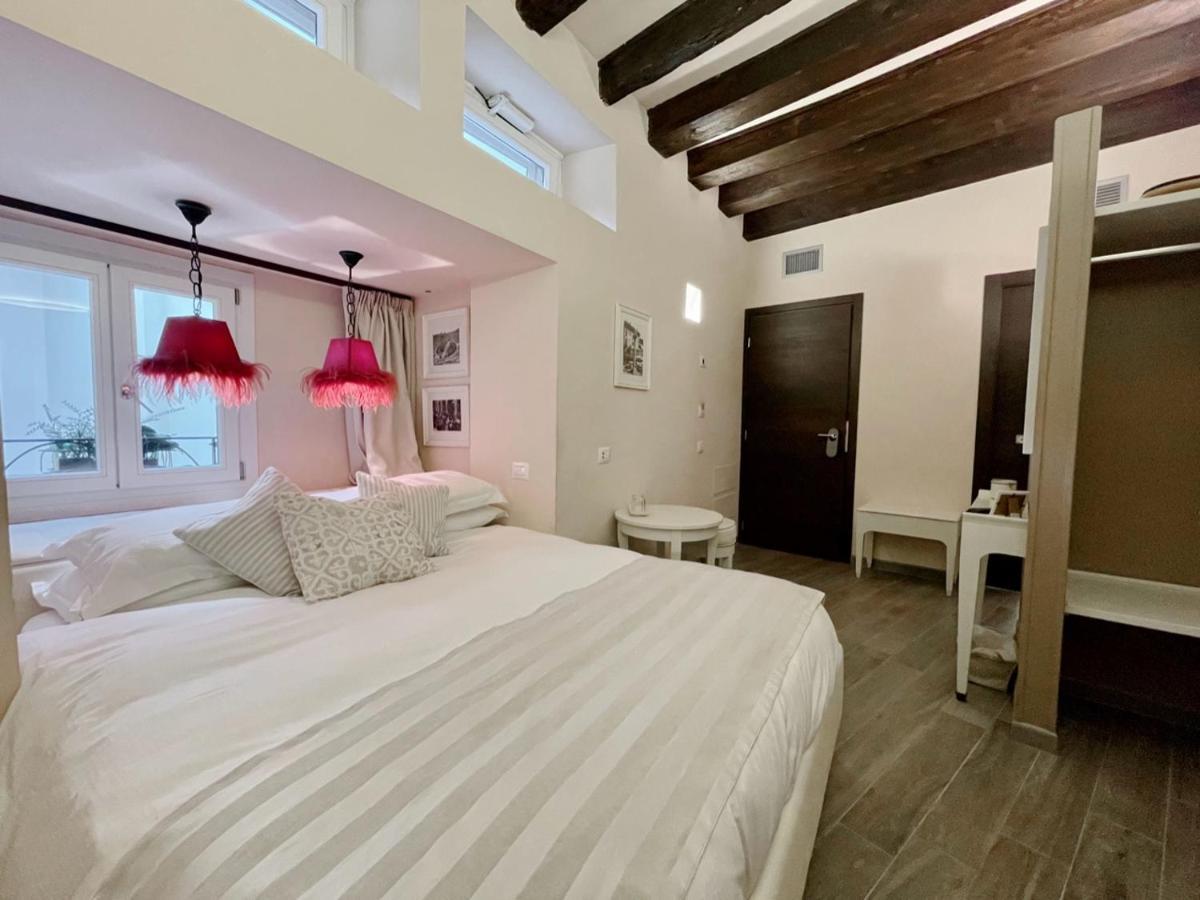 Centro Bed & Breakfast