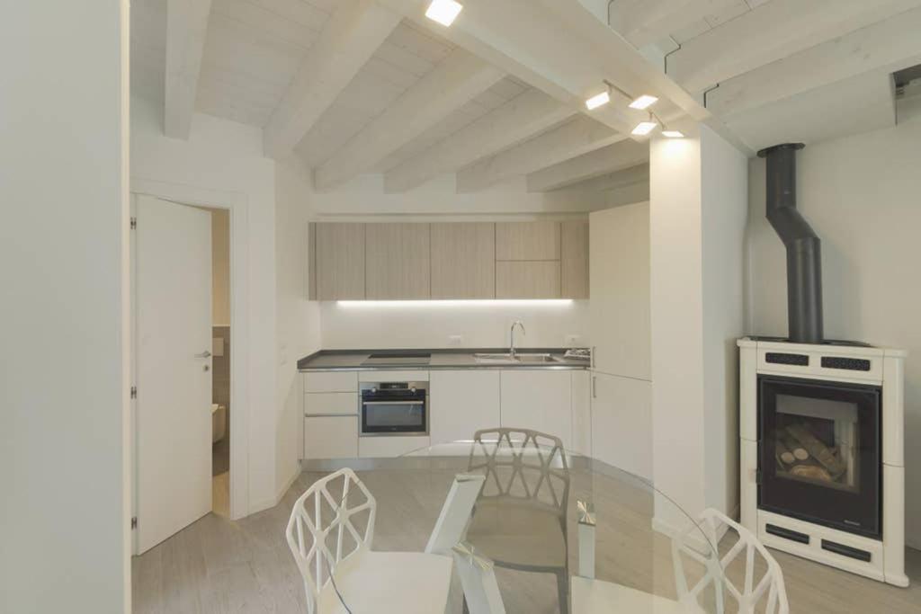Joy - Luxury * Verona