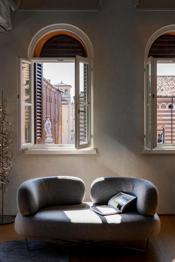 Lords Of Luxury Verona