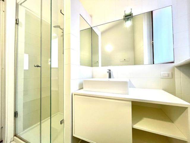 Domus - Ampia Moderna Casa Su 2 Piani Nel Cuore Di Apartment *