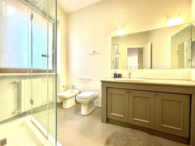 Domus - Ampia Moderna Casa Su 2 Piani Nel Cuore Di Apartment *