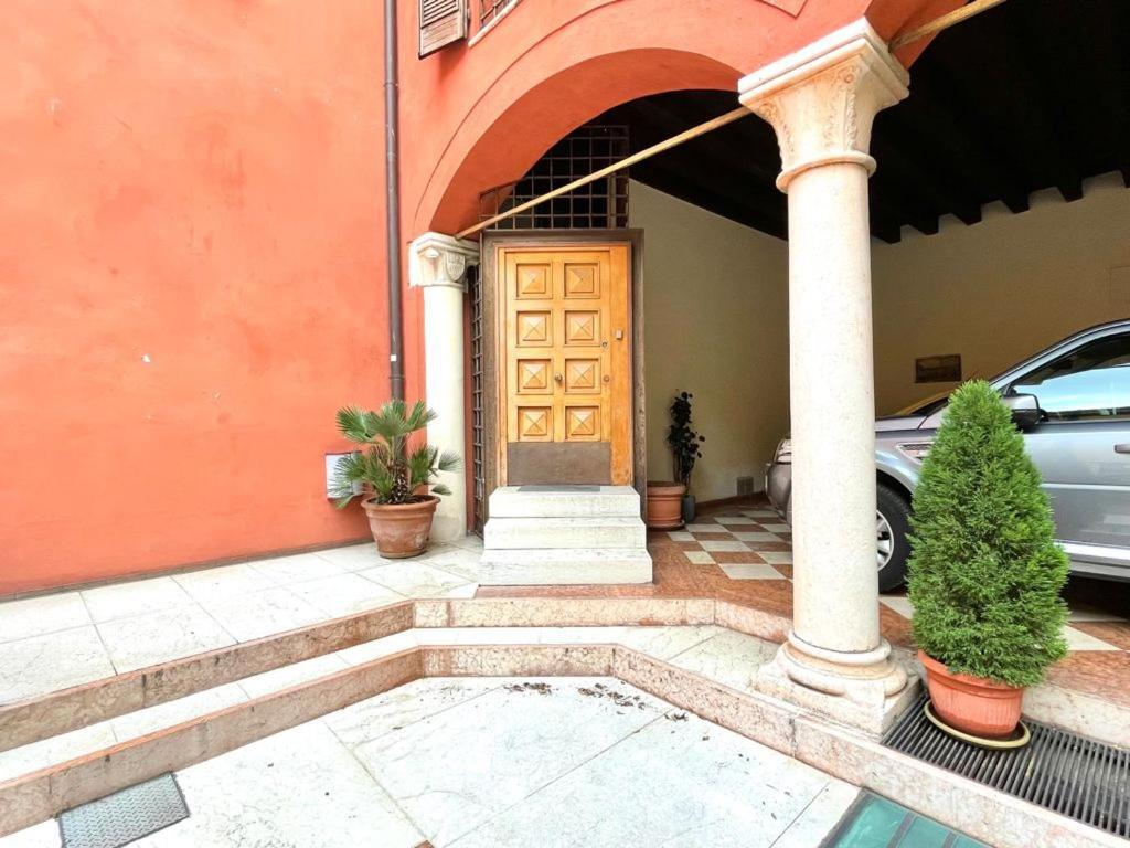 Domus - Ampia Moderna Casa Su 2 Piani Nel Cuore Di *