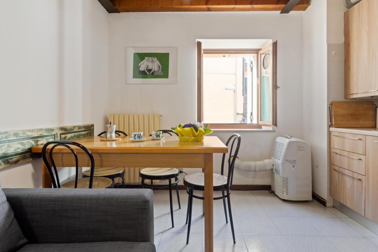 Apartment Rione Carega - Affitti Brevi Italia