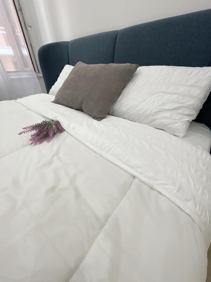 Di Lusso A 800 Mt Arena Apartment