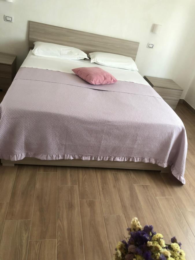 Belli Dentro *