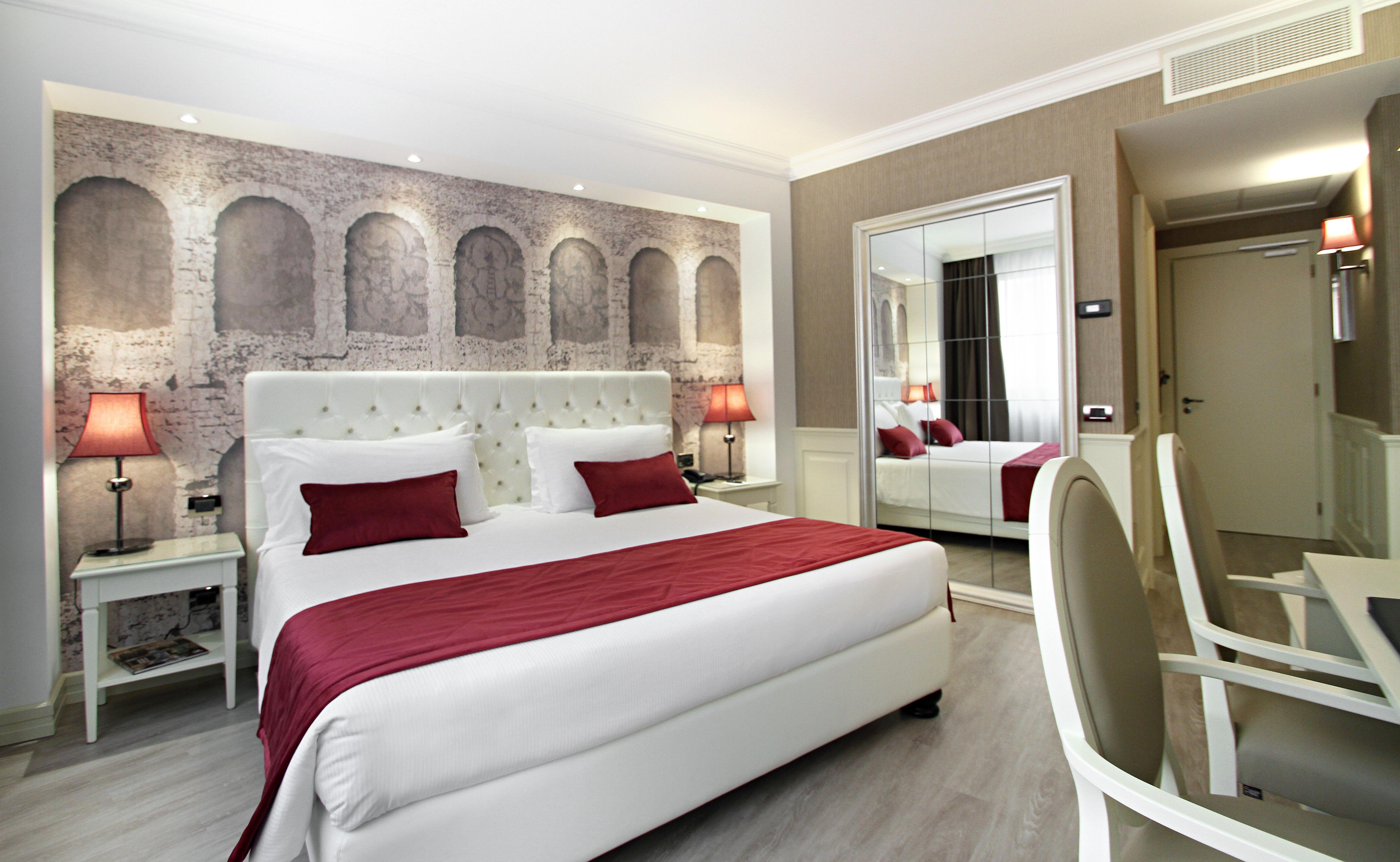 Giberti & Spa Hotel 4*