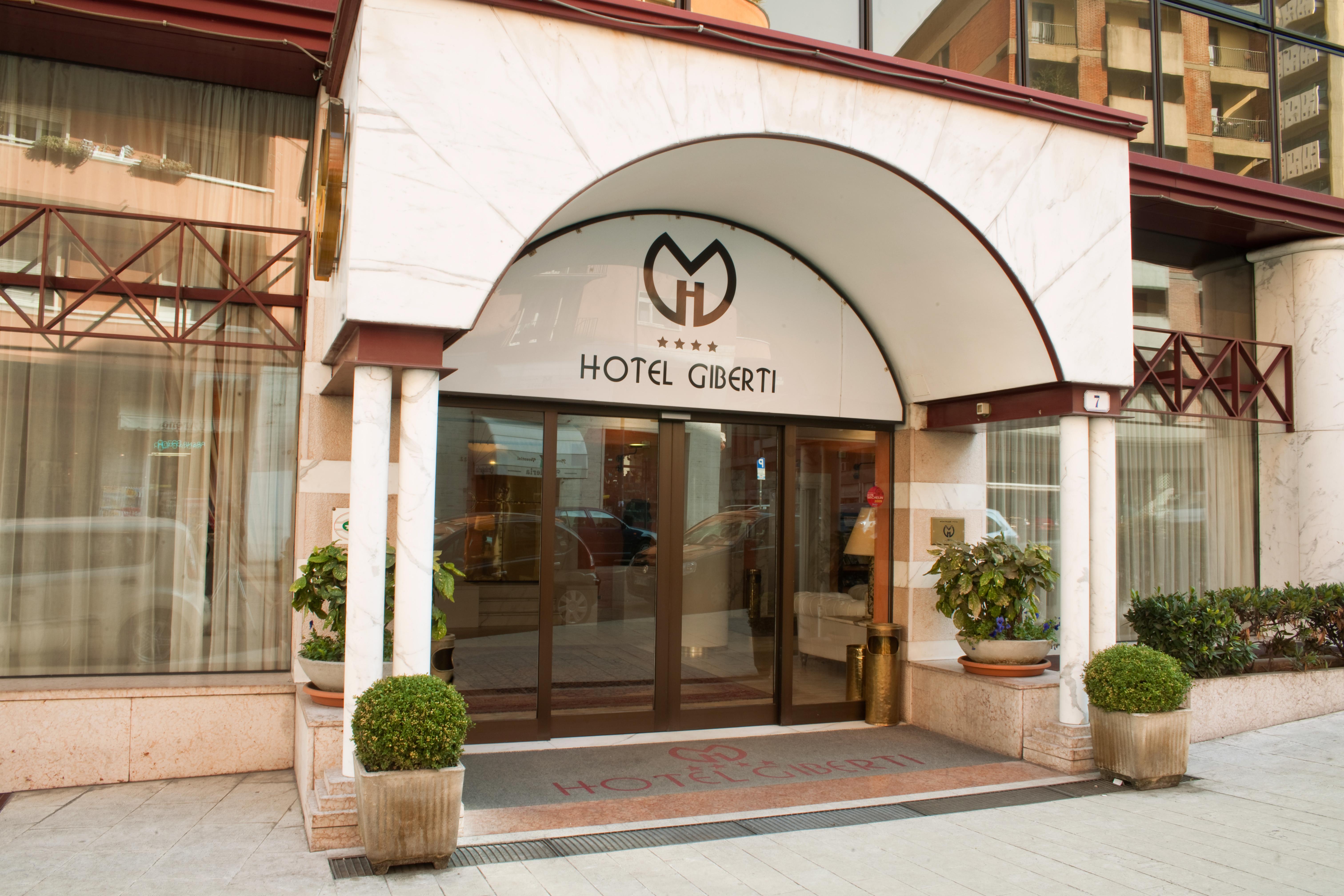 Giberti & Spa Hotel