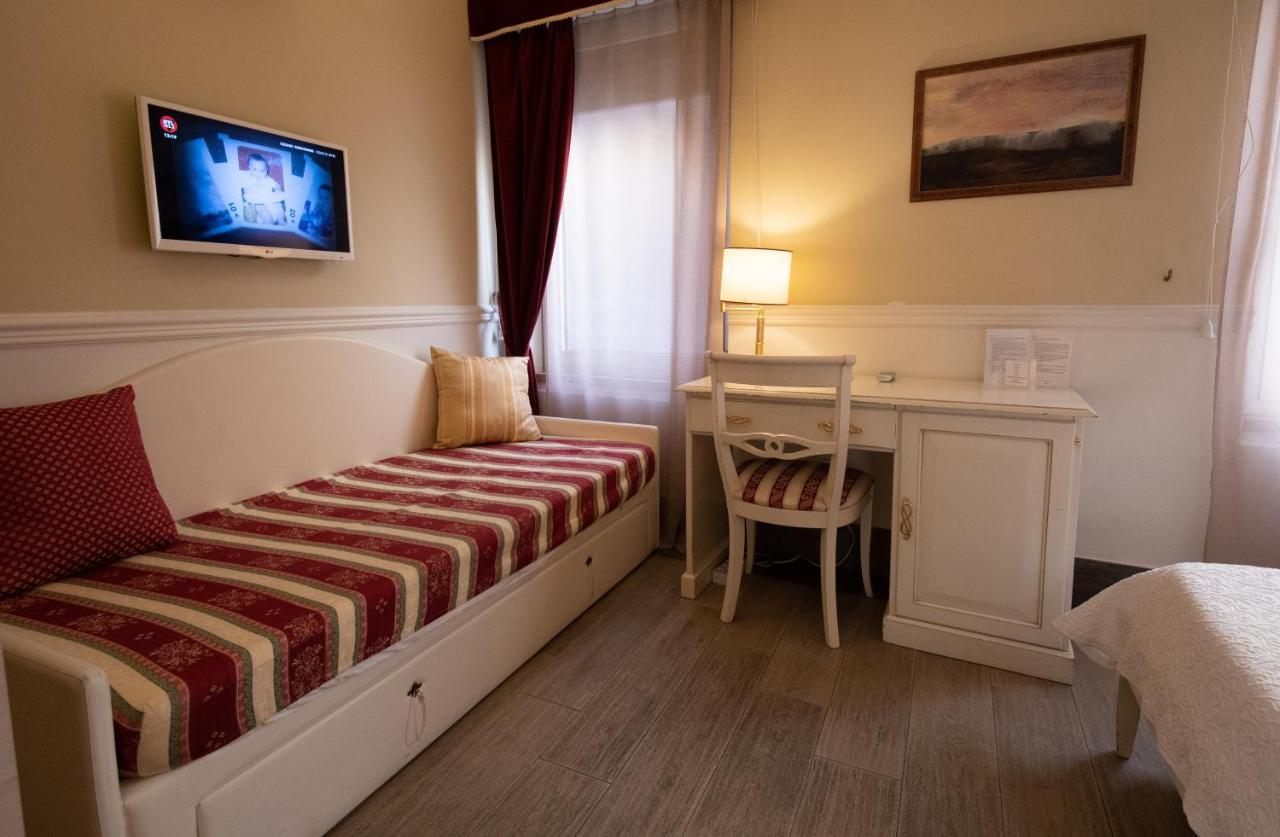 Bed Bra Guest house Verona
