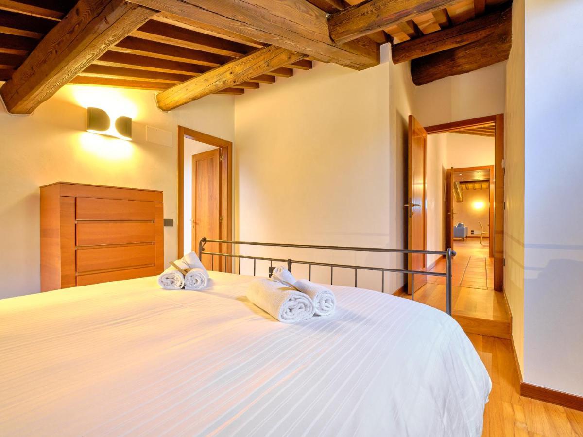 Apartmentsarena - Residenza Degli Scaligeri - Piazza Erbe Apartment Verona