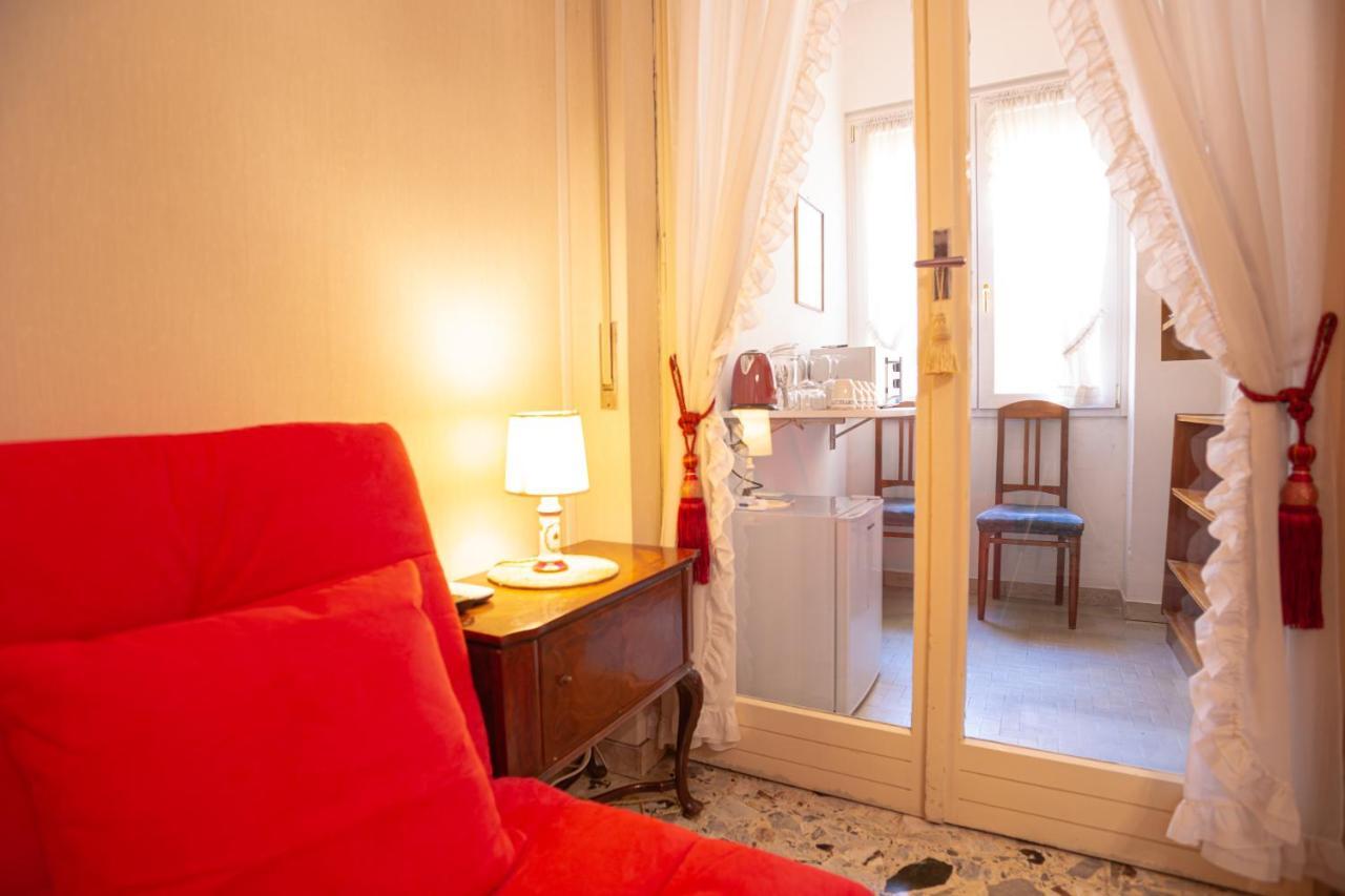 Residenza Porta Leoni - Royal Welcome *