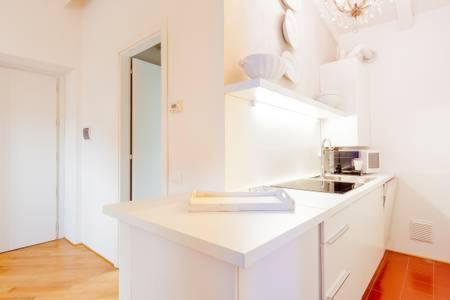 Apartment Di Punto In Bianco Verona