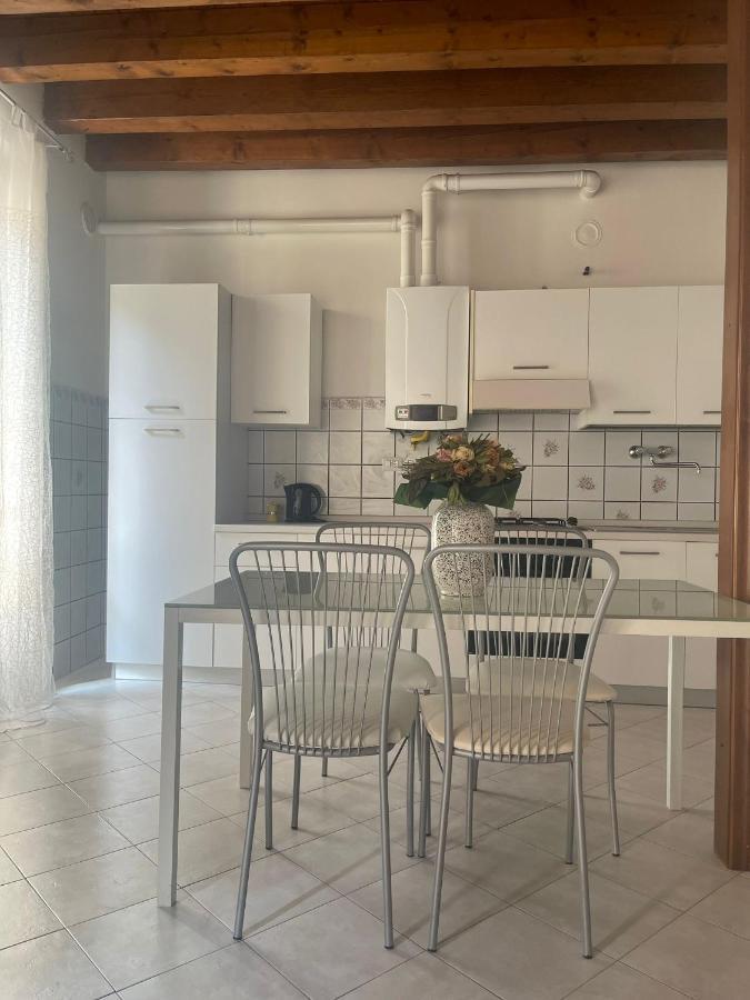 Apartment Arena
