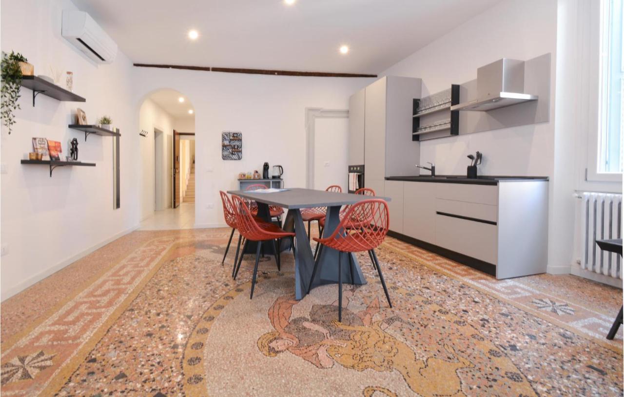 Apartment Beautiful In With Kitchenette